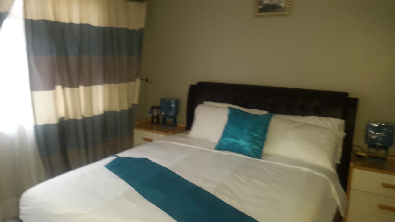Tintech Bed & Breakfast Francistown Eksteriør billede